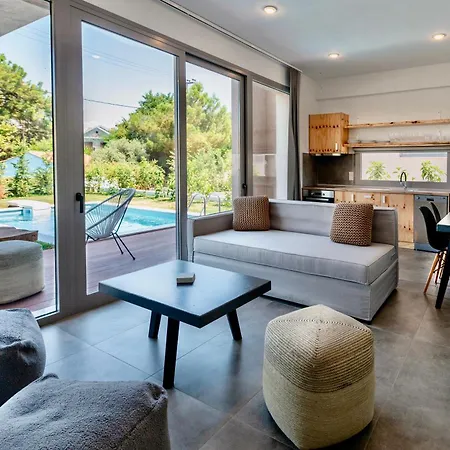 Villa Sunblue Boutique